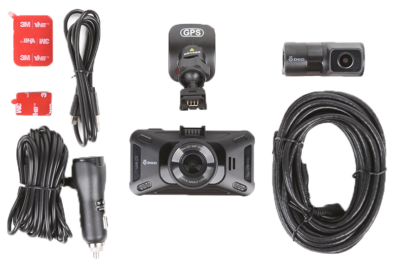 Kamera samochodowa DOD GS980D - zawartość opakowania