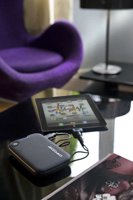 Ładowarka Veho Pebble Pro XT i bateria do notebooka i tabletu